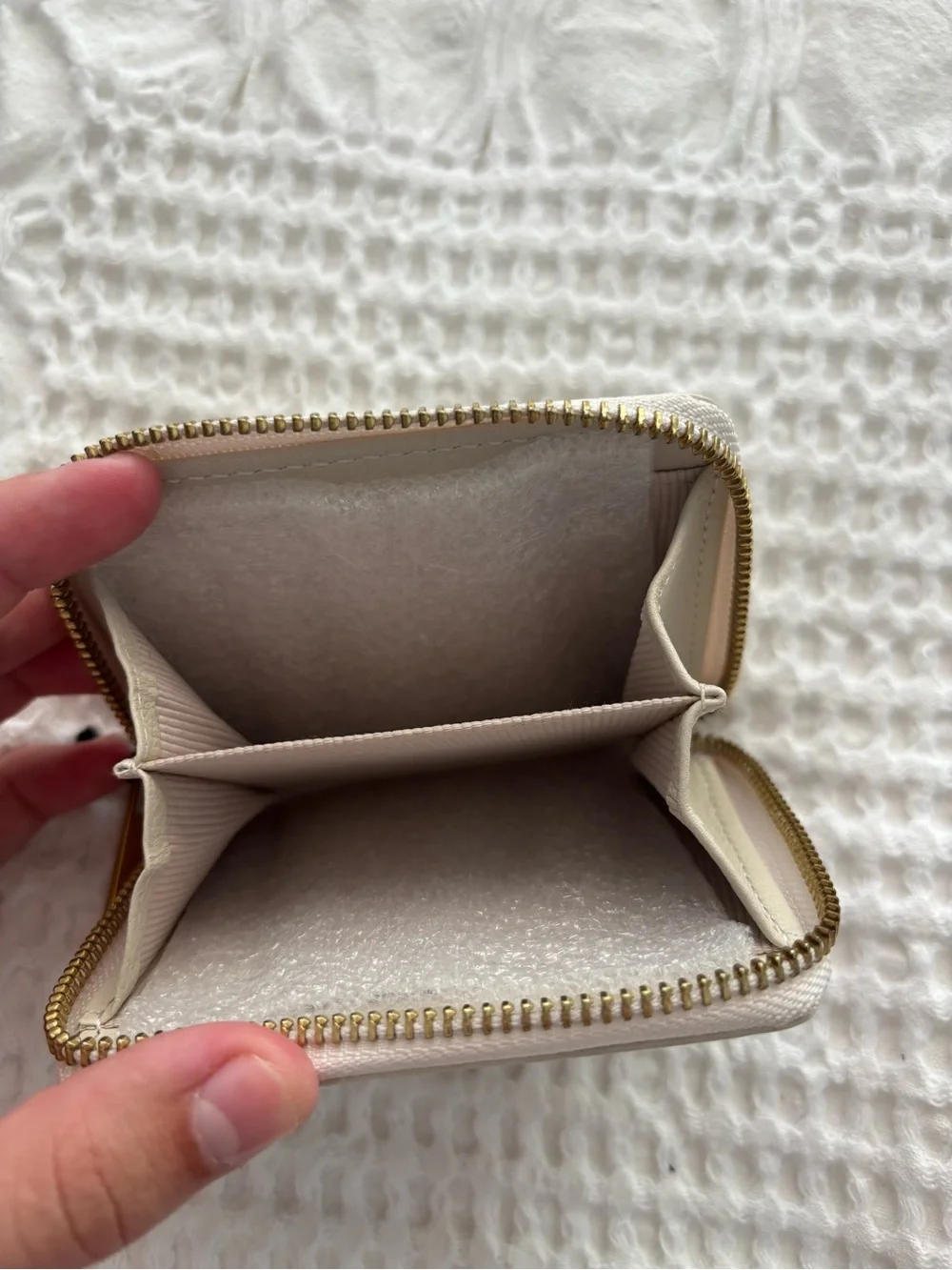 margot Small Cream Leather Zip Card Case with Gold Zipper Pull